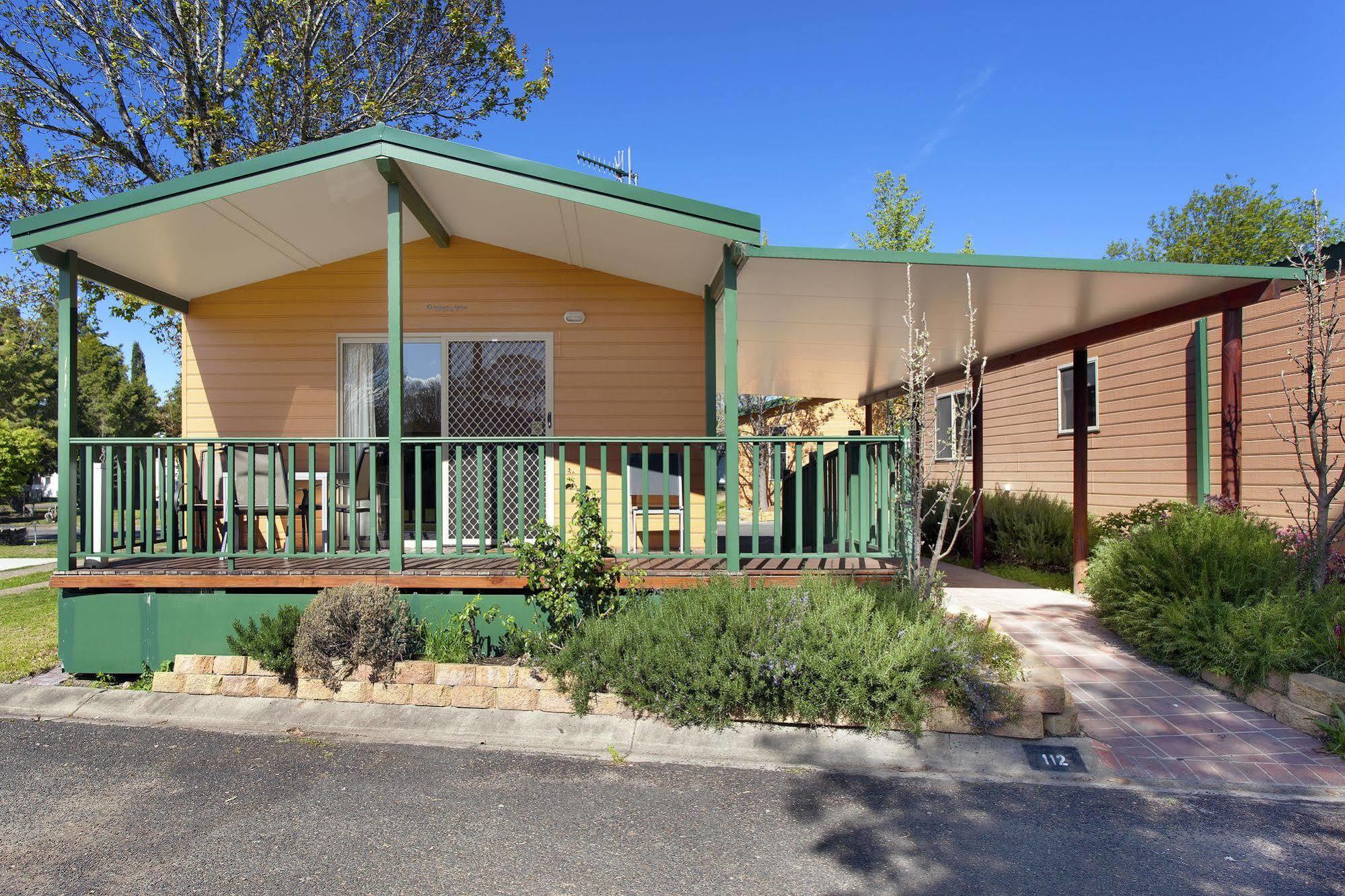 Готель Armidale Tourist Park Екстер'єр фото
